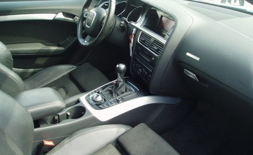 Audi A5 3.0 TDI Quattro S-Line 2008 - vue 4