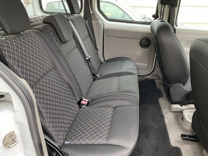 Renault Kangoo 1.5 DCI 70ch authentique 2009 - vue 5