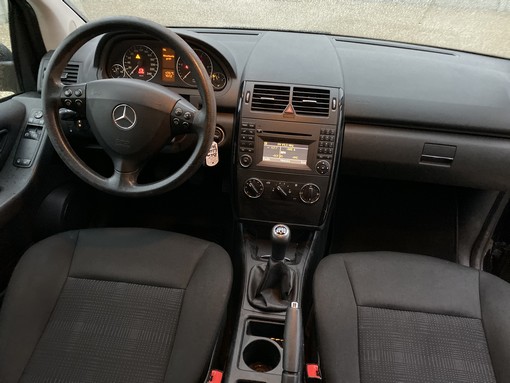 Mercedes-Benz Classe A180 CDI classic 2009 - vue 6