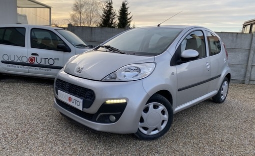 Peugeot 107 1.0 2012
