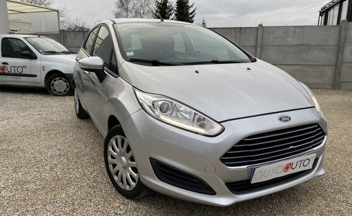 Ford Fiesta 1.5 TDCI 75 2015 - vue 3