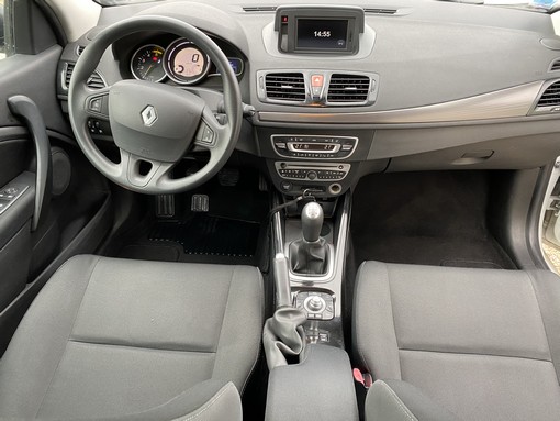 Renault Megane 1.5 DCI 90ch - vue 7