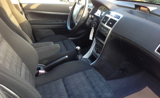 Peugeot 307 1.4 HDI 70ch Break 2003 - vue 5