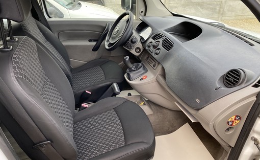 Renault Kangoo 1.5 DCI 65ch 2009 - vue 4