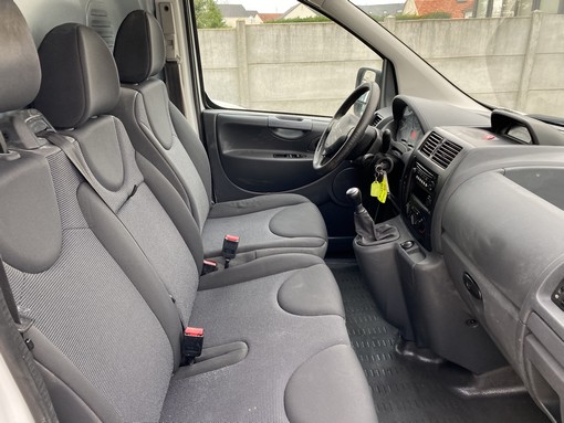 Peugeot Expert 1.6 HDI 90 2014 - vue 2