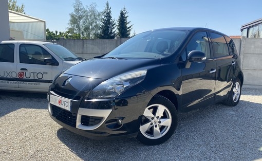 Renault Scenic 1.9 130ch tomtom 2009