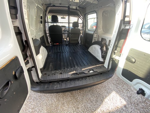 Renault Kangoo 1.5 DCI 85 2008 - vue 4