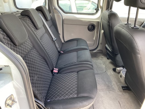Renault Kangoo 1.5 DCI 70ch 2009 - vue 5