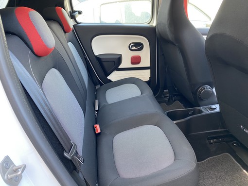 Renault Twingo 1.0 70ch intens 2019 - vue 5