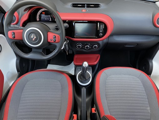Renault Twingo 1.0 70ch intens 2019 - vue 6