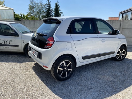 Renault Twingo 1.0 70ch intens 2019 - vue 2
