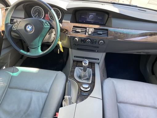 BMW 525D excellis 2004 - vue 5