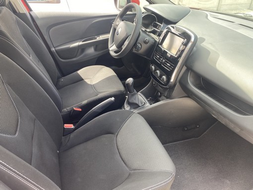Renault Clio Iv 1.5 DCI 75 2013 - vue 2