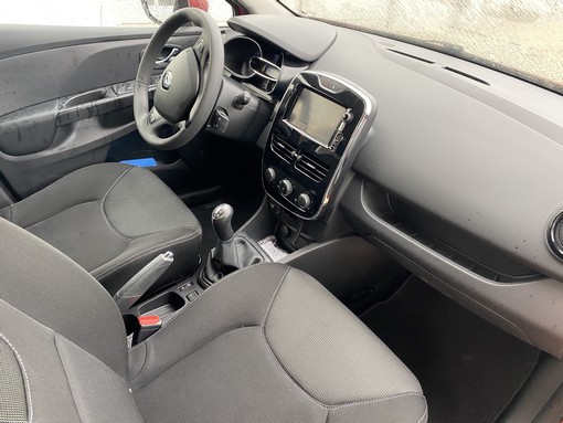 Renault Clio Iv 1.5 DCI 75 2013 - vue 2