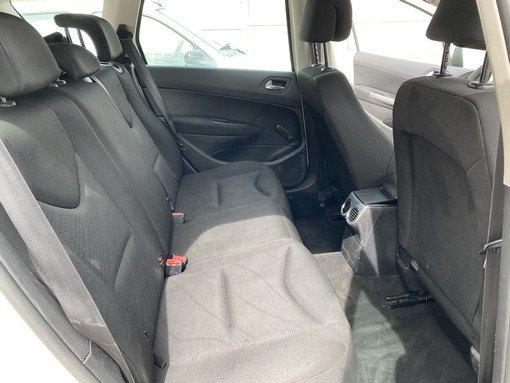 Peugeot 308 SW 1.6 Vti 120 2008 - vue 3