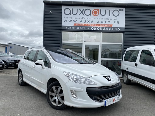 Peugeot 308 SW 1.6 HDI 110 Ch 2008 - vue 3