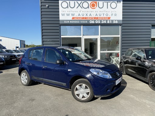 Dacia Sandero 1.2 85 ambiante 2012 - vue 3