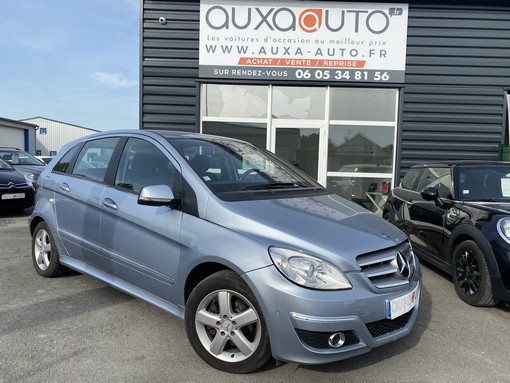 Mercedes-Benz B200 2010 - vue 2