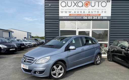 Mercedes-Benz B200 2010