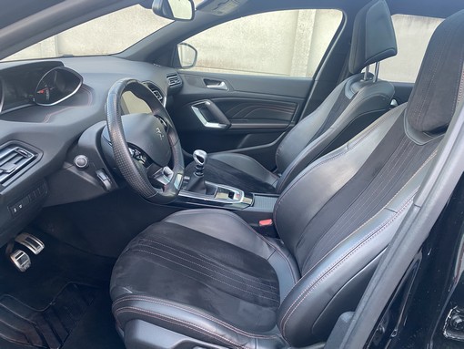 Peugeot 308 SW Gt Line 2015 - vue 4
