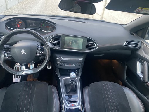 Peugeot 308 SW Gt Line 2015 - vue 7