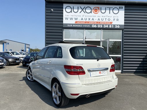 Mercedes-Benz B200 2011 - vue 2