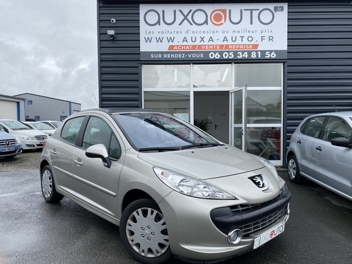 Peugeot 207 1.6 HDI 90 2008 - vue 3