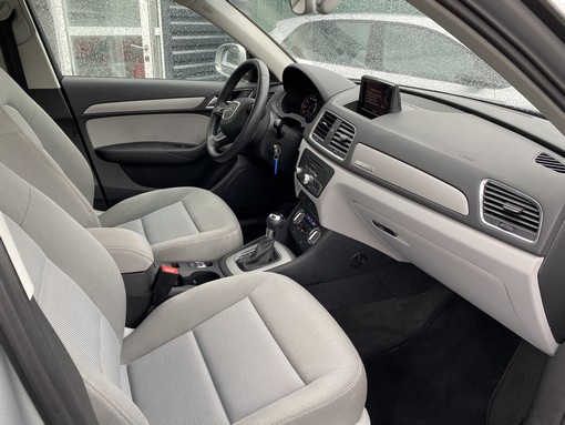 Audi Q3 2.0 Tfsi 170ch quattro 2013 - vue 3