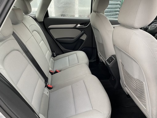 Audi Q3 2.0 Tfsi 170ch quattro 2013 - vue 5
