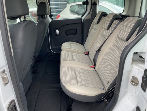 Renault Kangoo 1.5 DCI 75 2012 - vue 5