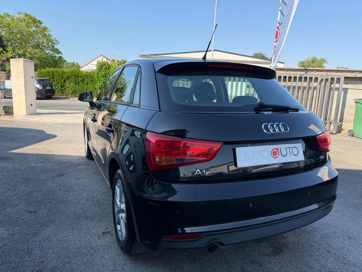 Audi A1 1.6 TDI 115 2015 - vue 2