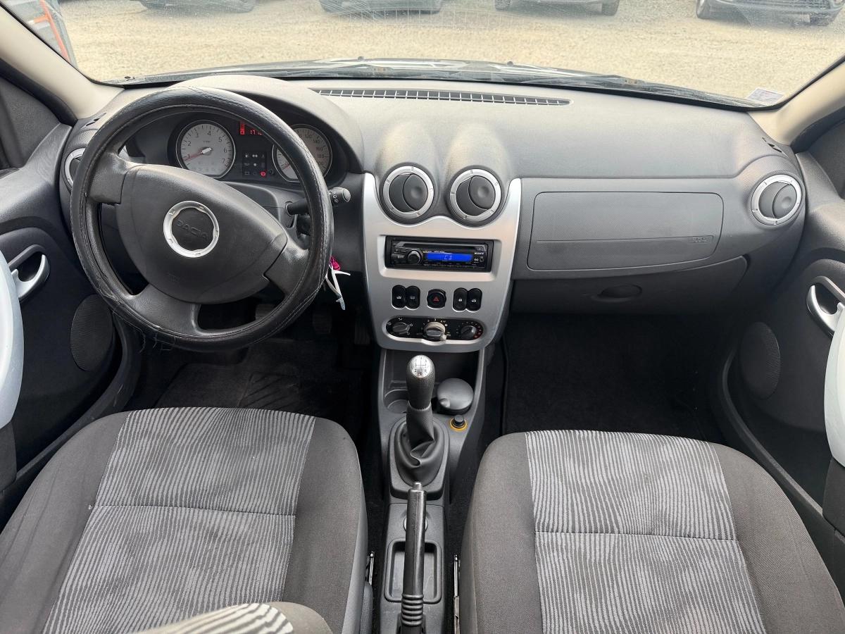 Dacia Sandero 1.2 75 LAUREATE 2011 - vue 18