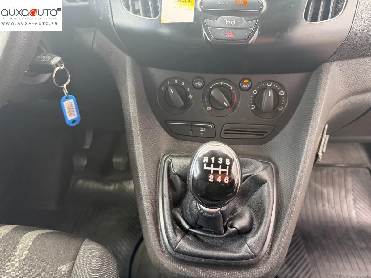 Ford Transit Connect 2015 - vue 20