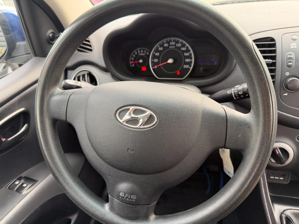 Hyundai I10 1.1 65 2013 - vue 15