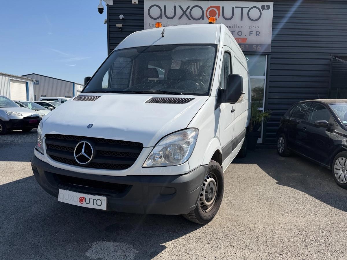 Mercedes-Benz Sprinter Vu FOURGON 37S 2.2 313 CDI 130 3T5 2012