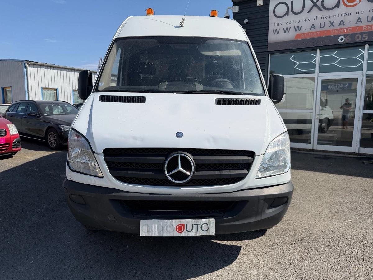 Mercedes-Benz Sprinter Vu FOURGON 37S 2.2 313 CDI 130 3T5 2012 - vue 6