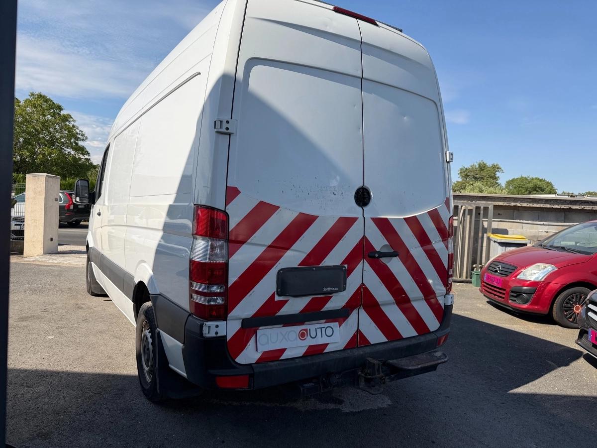 Mercedes-Benz Sprinter Vu FOURGON 37S 2.2 313 CDI 130 3T5 2012 - vue 9