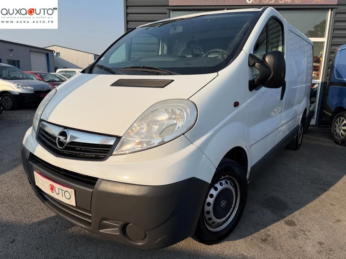 Opel Vivaro Vu 2013 - vue 9