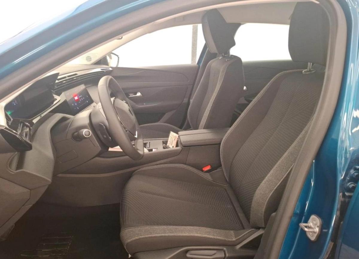 Peugeot 308 GENERATION-III 1.6 180H 150 HYBRID PHEV 12.4KWH ACTIVE PACK E-EAT BVA 2024 - vue 3