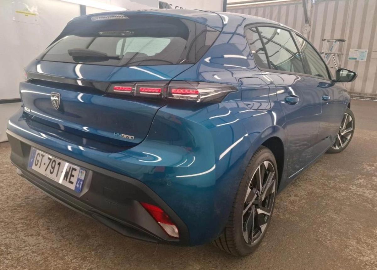 Peugeot 308 GENERATION-III 1.6 180H 150 HYBRID PHEV 12.4KWH ACTIVE PACK E-EAT BVA 2024 - vue 5