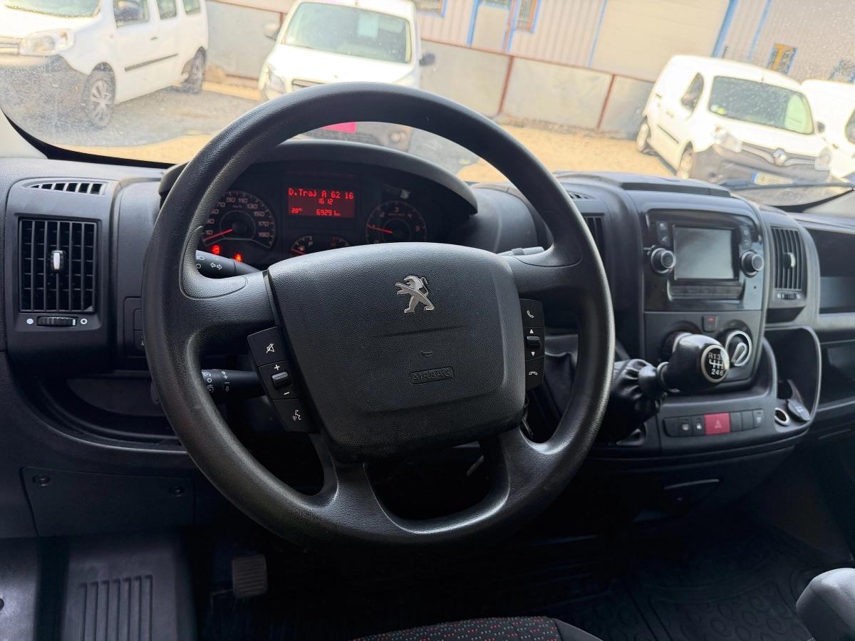 Peugeot Boxer 2020 - vue 10