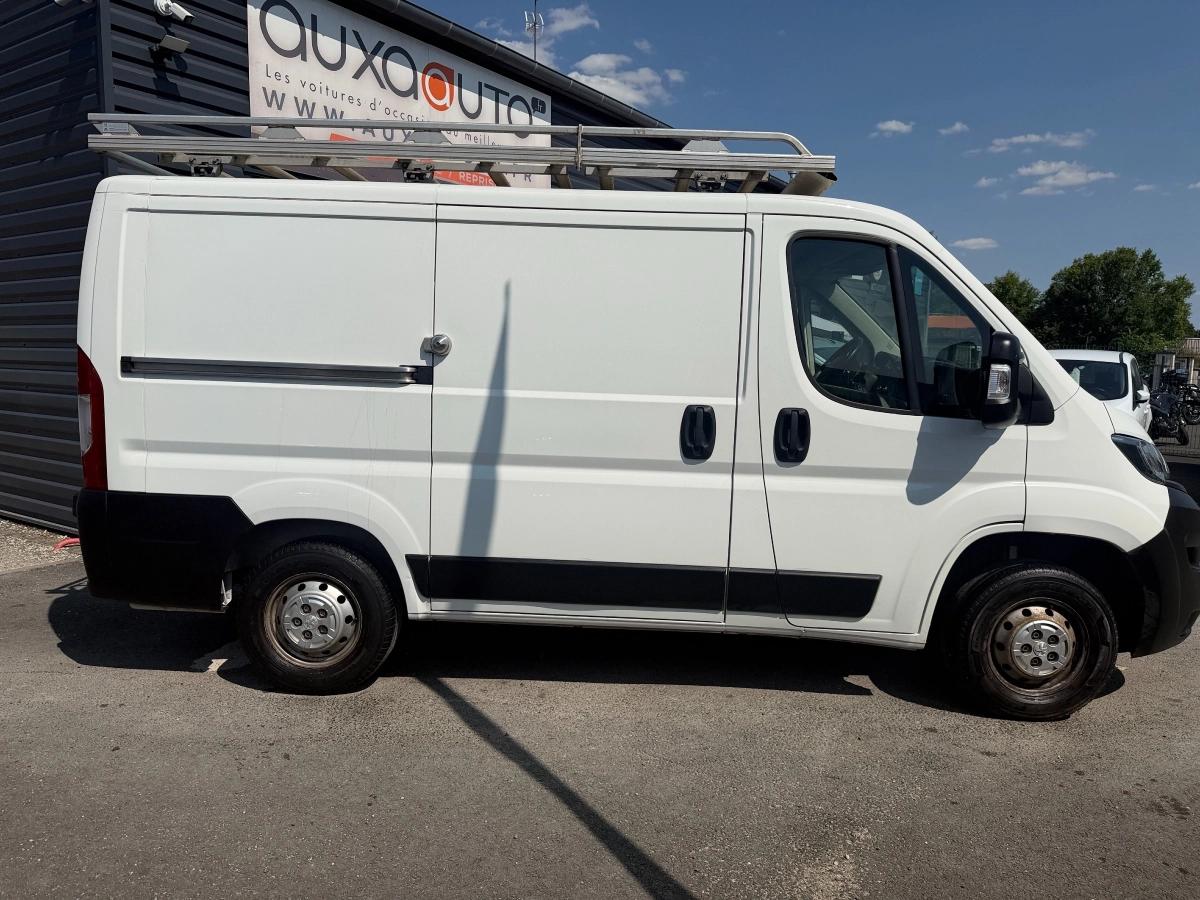 Peugeot Boxer 2020 - vue 4