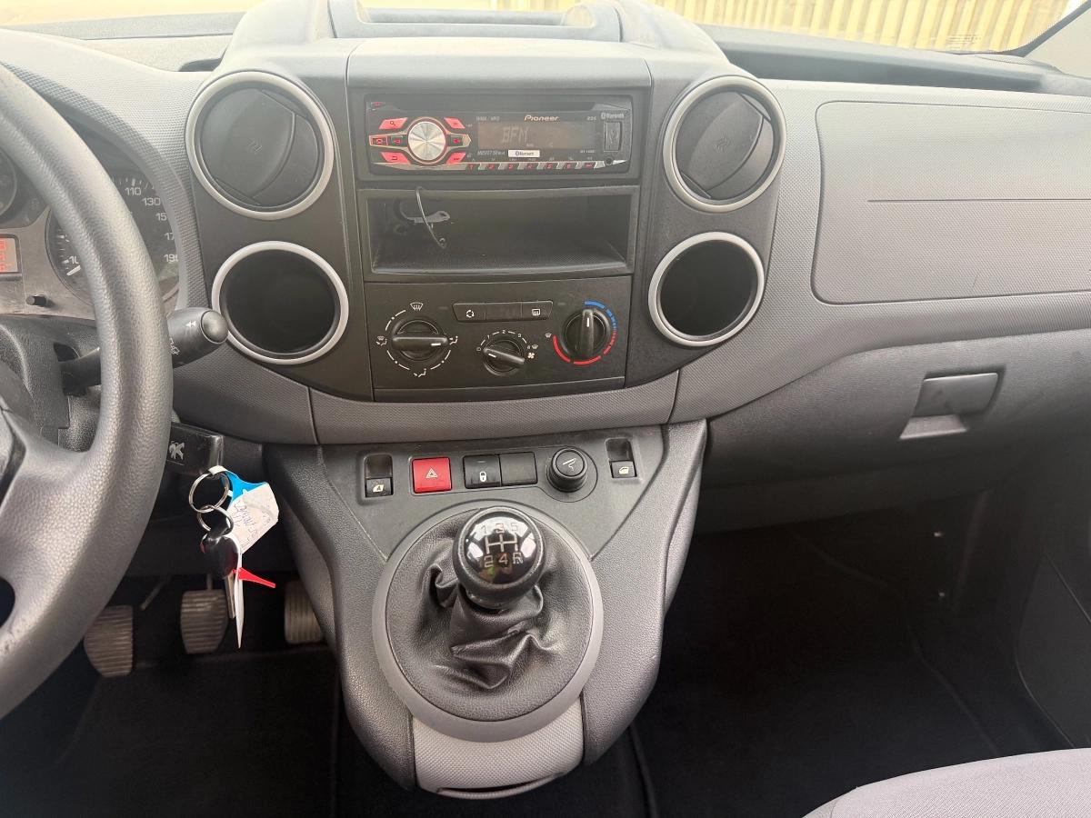 Peugeot Partner 2012 - vue 14