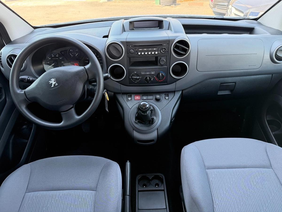 Peugeot Partner COMBI 1.6 HDI 75 PACK 2016 - vue 14