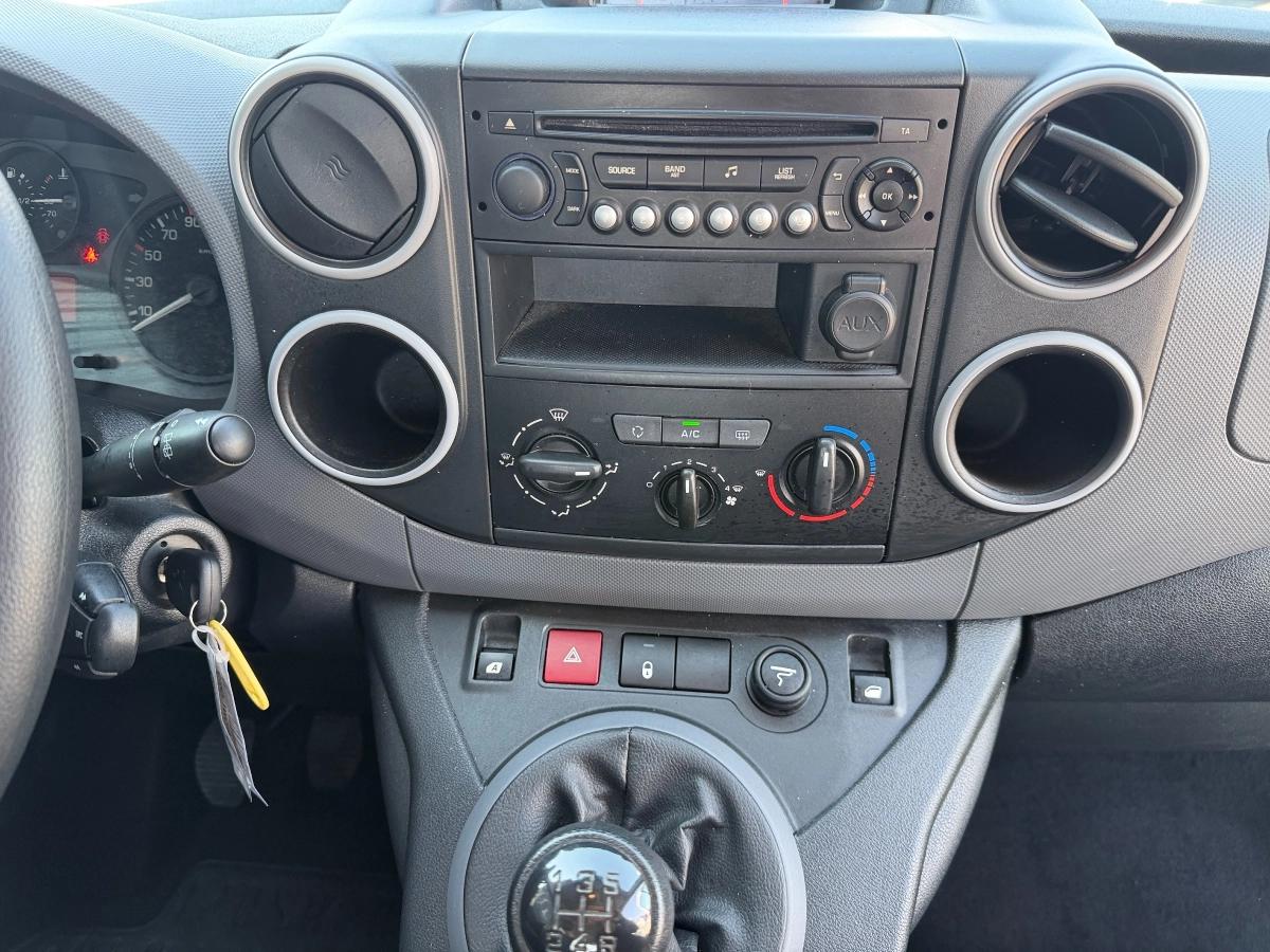 Peugeot Partner COMBI 1.6 HDI 75 PACK 2016 - vue 16