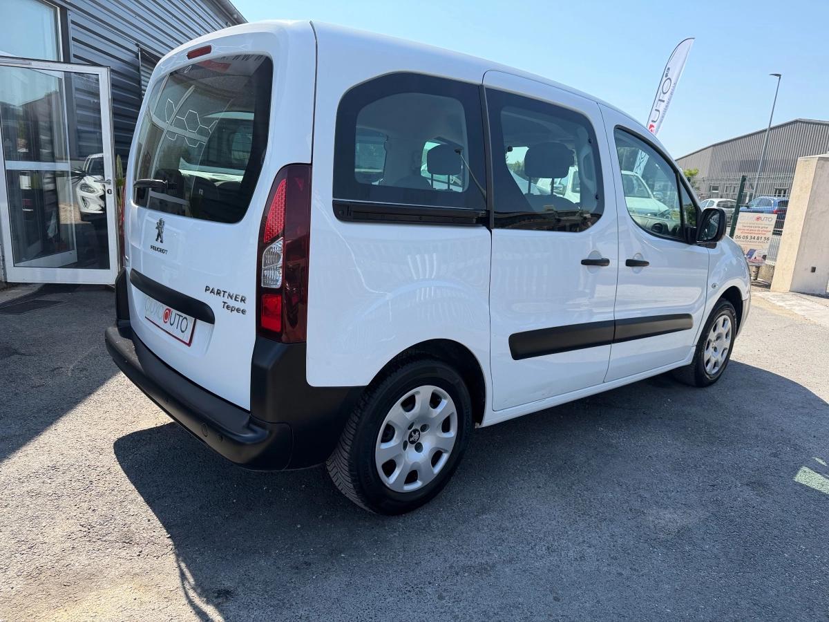 Peugeot Partner COMBI 1.6 HDI 75 PACK 2016 - vue 5