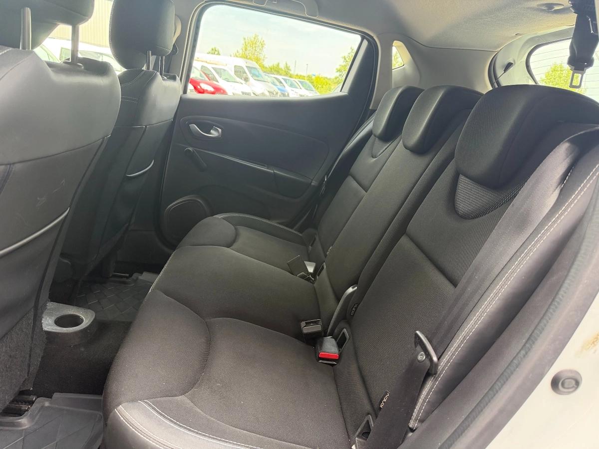 Renault Clio 0.9 TCE 90 ENERGY ZEN 2019 - vue 11