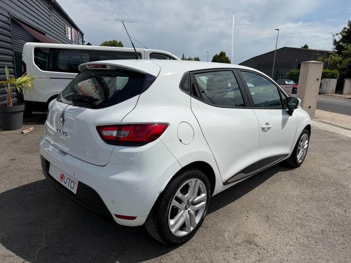 Renault Clio 0.9 TCE 90 ENERGY ZEN 2019 - vue 2