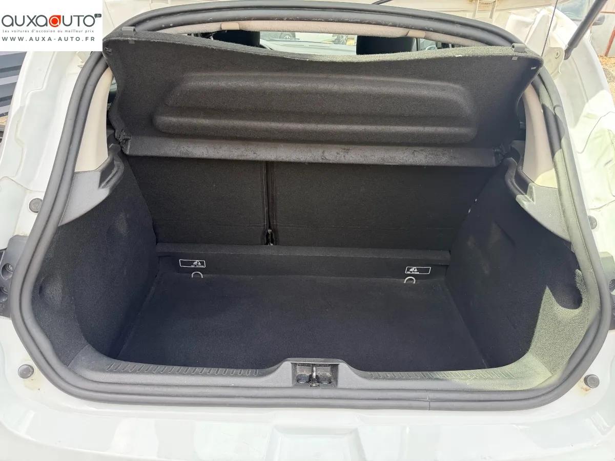 Renault Clio 0.9 TCE 90 ENERGY ZEN 2019 - vue 14