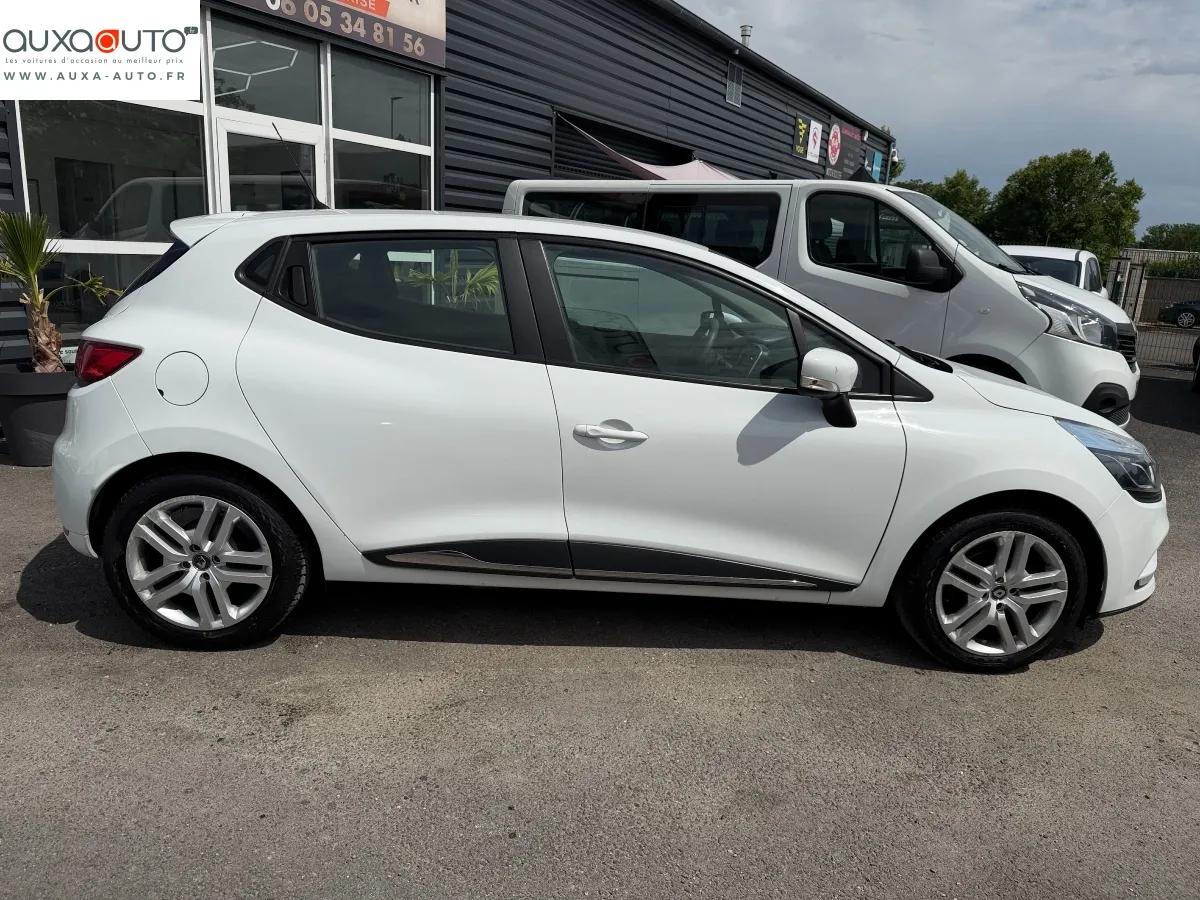 Renault Clio 0.9 TCE 90 ENERGY ZEN 2019 - vue 3
